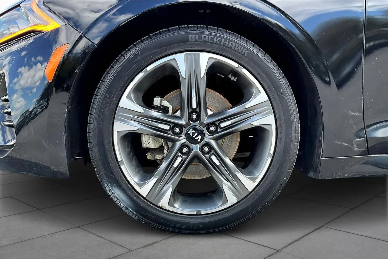Used 2021 Ebony Black Kia EX image 19