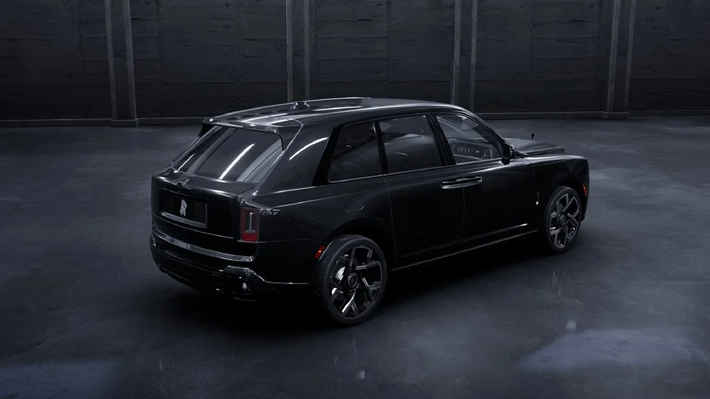 New 2027 Black Rolls-Royce Black Badge image 3