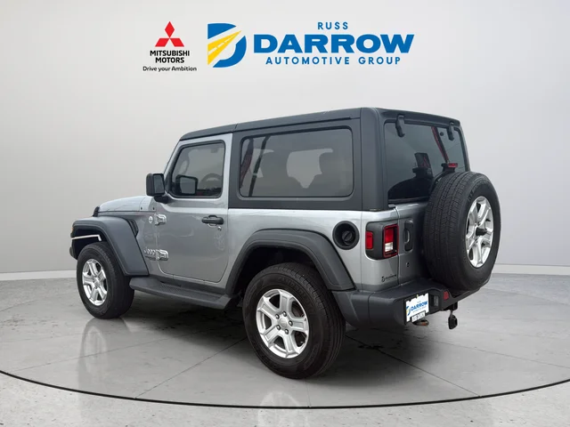 Used 2020 Silver Jeep Sport S image 3