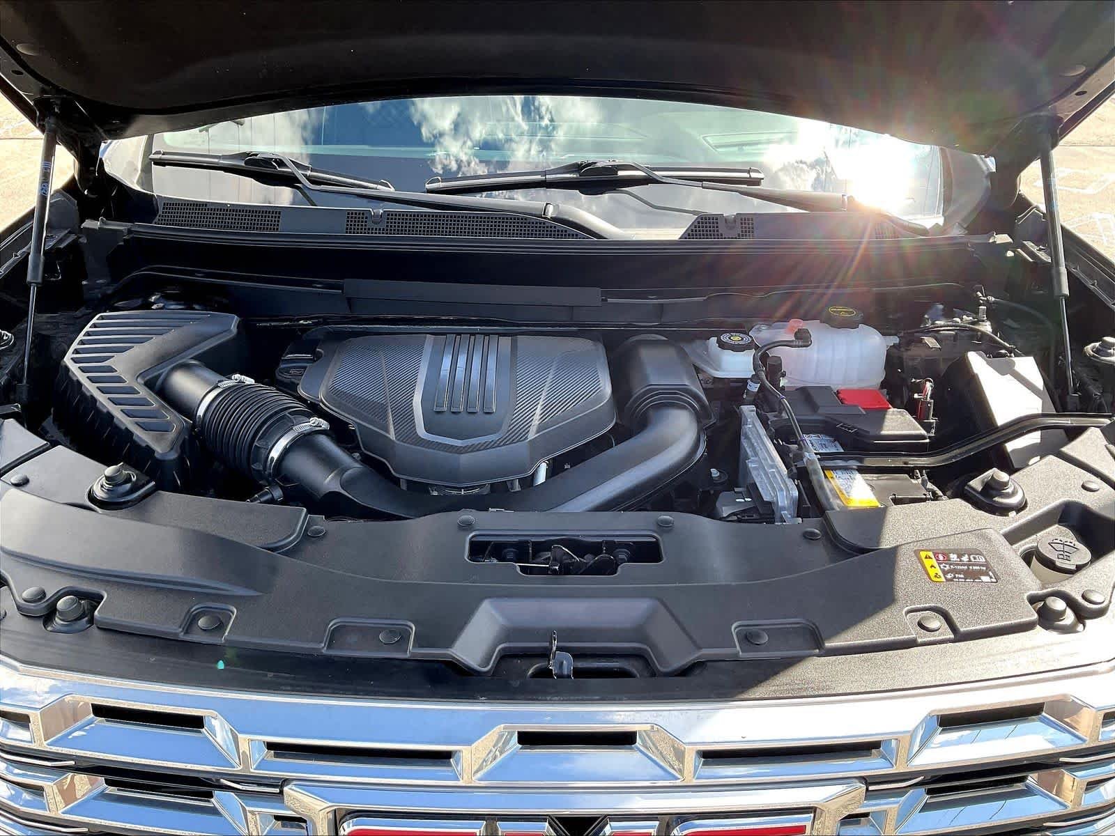 2024 GMC Acadia Denali - Photo 33