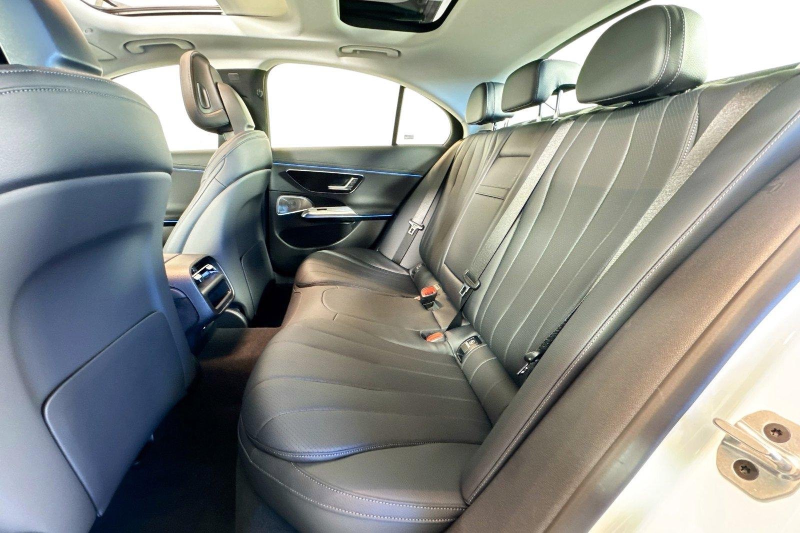New 2026 Polar White Mercedes-Benz E 350 image 22