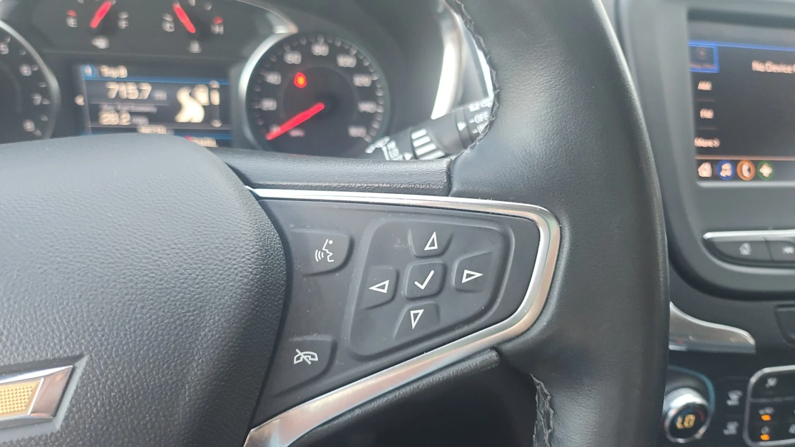 Used 2024 White Chevrolet LT image 18