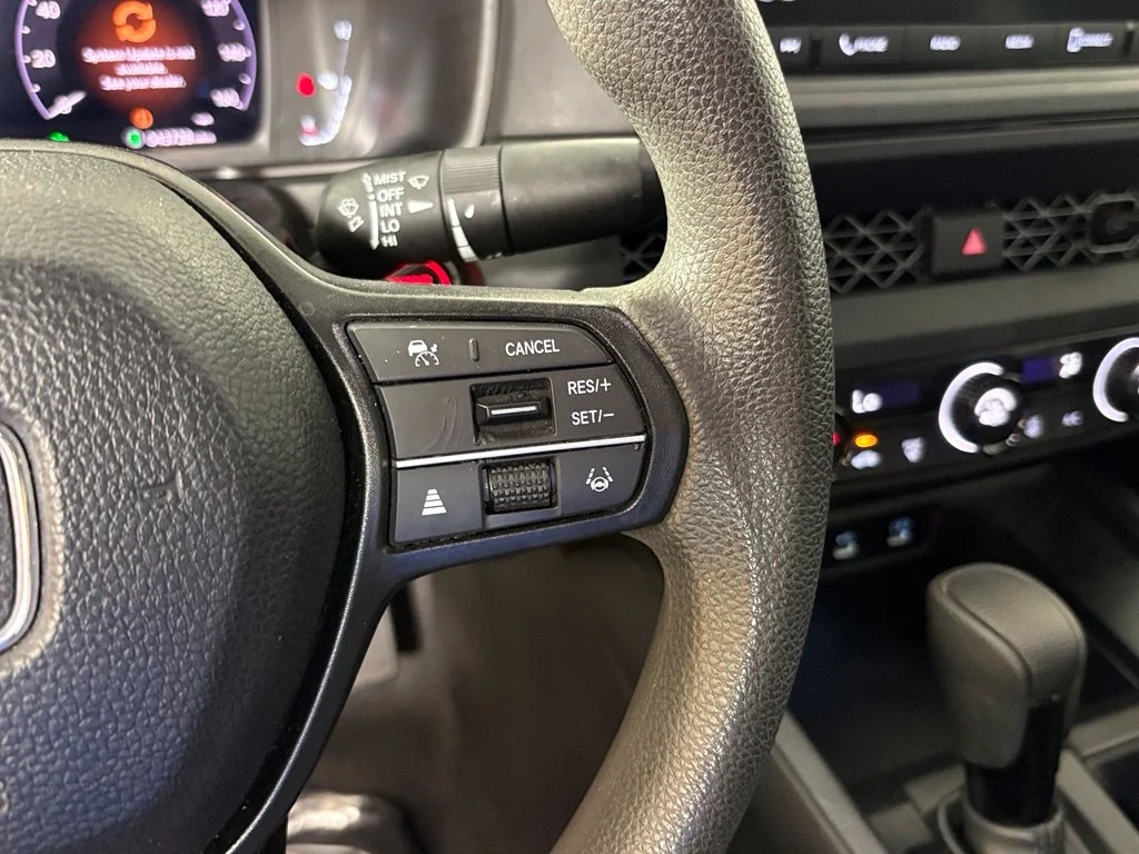 Used 2023 Black Honda LX image 19