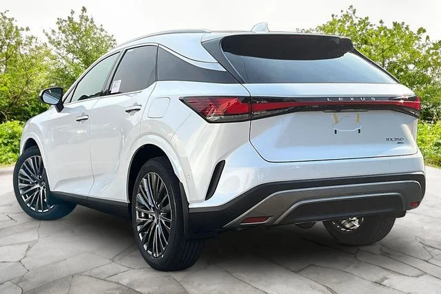 New 2026 White Lexus 350 image 3