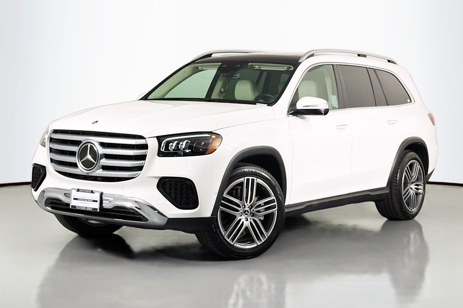 Certified Used 2024 Polar White Mercedes-Benz 450 image 1