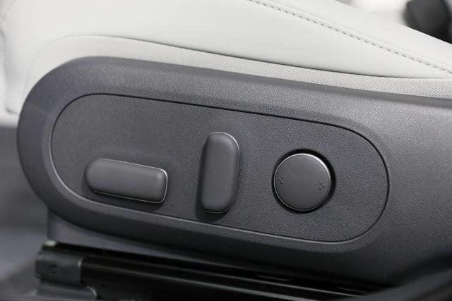 New 2026 Black Hyundai SEL Premium AWD image 53