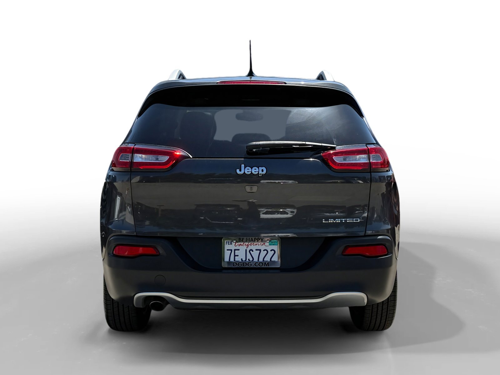 Used 2014 Granite Crystal Metallic Clearcoat Jeep Limited image 4