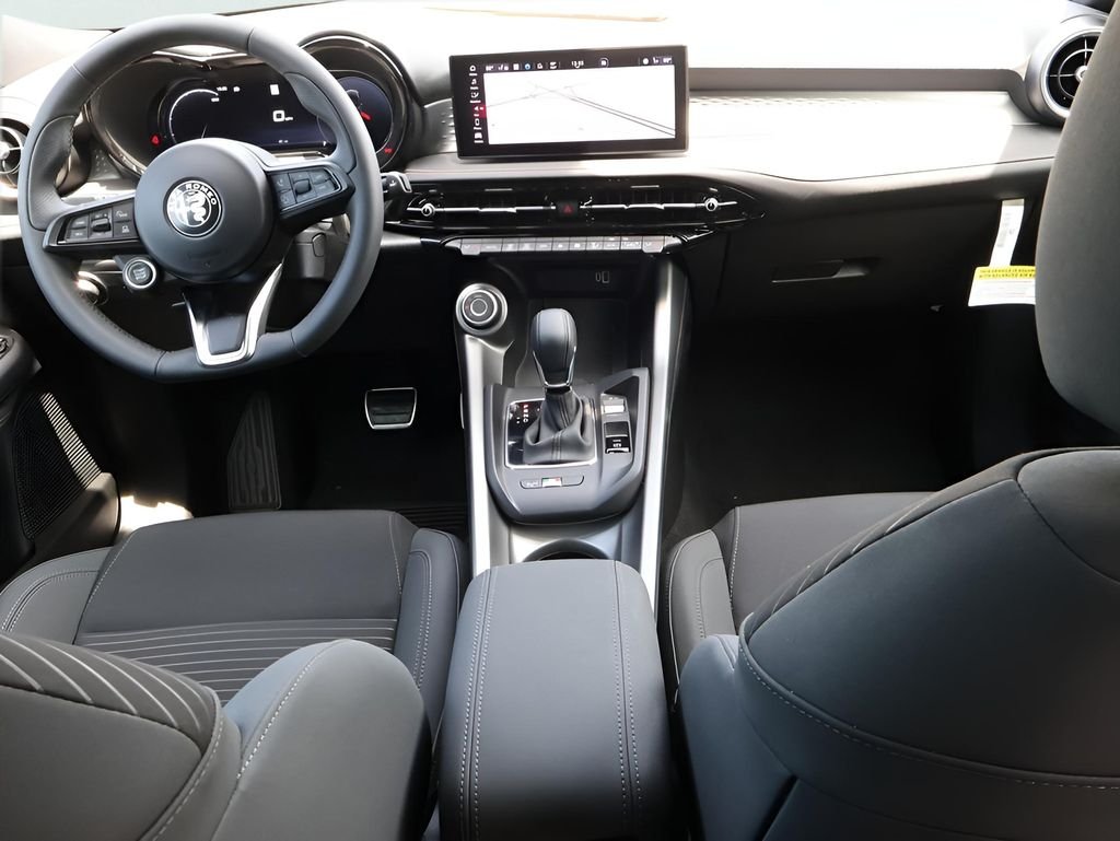 2025 Alfa Romeo Tonale Base - Photo 14