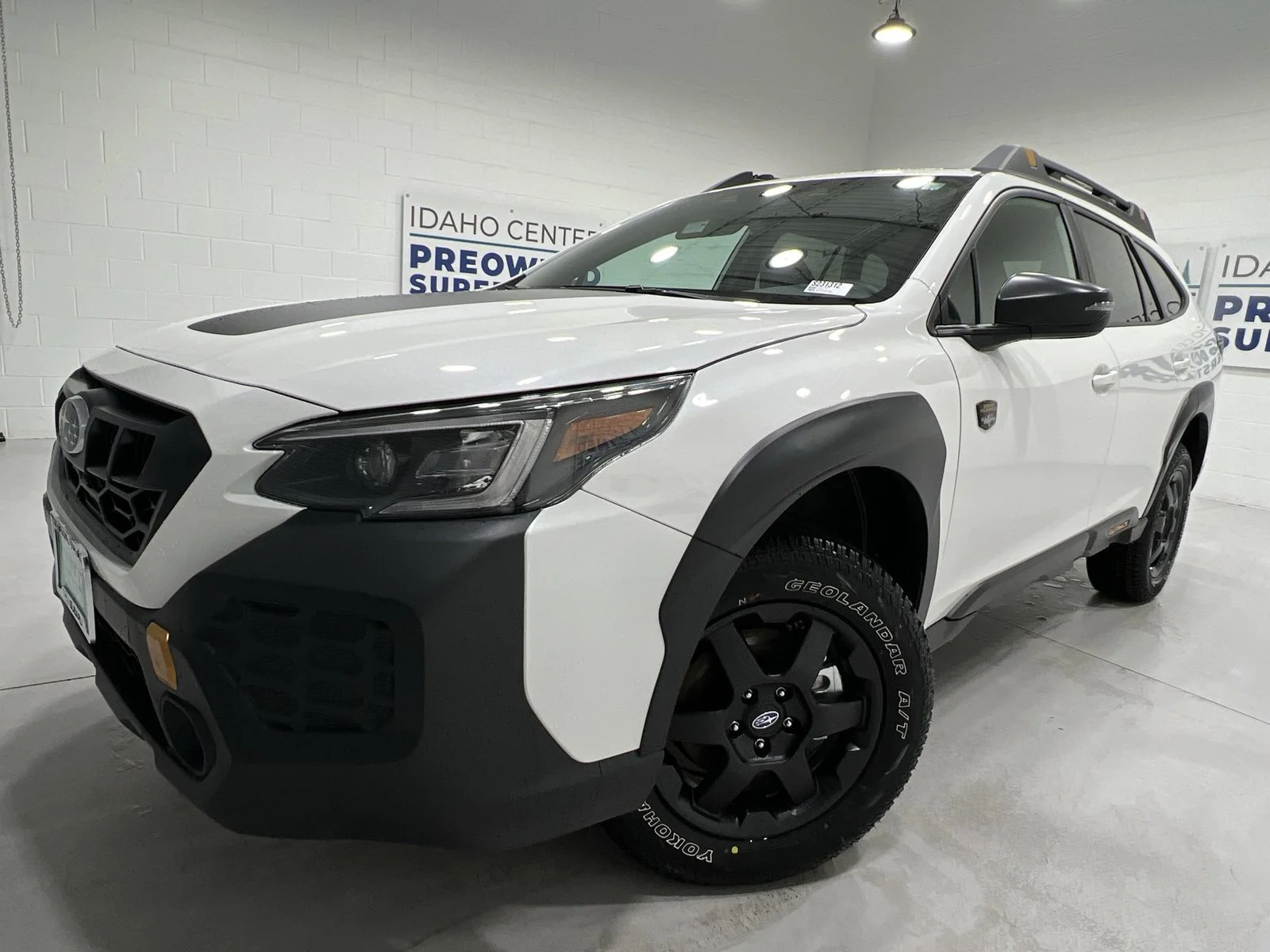Used 2024 White Subaru Wilderness image 4