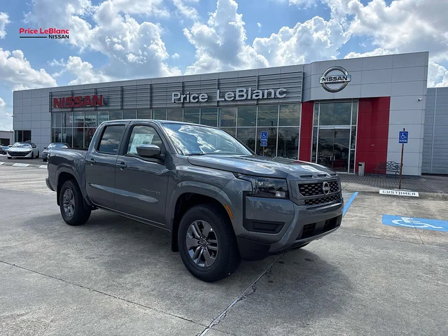 2027 Nissan Frontier SV