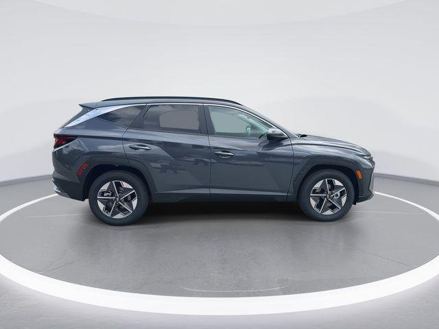 New 2026 Gray Hyundai SEL FWD image 9
