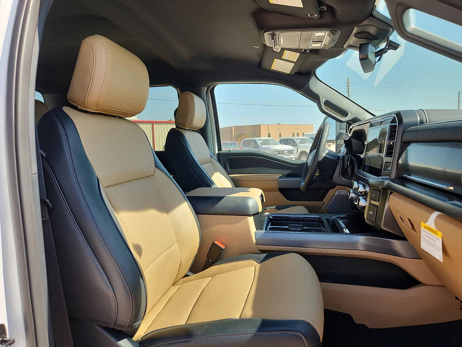 New 2026 Oxford White Ford Lariat image 20
