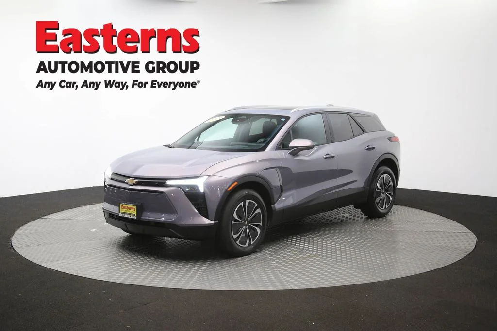 Used 2024 Gray Chevrolet LT image 57