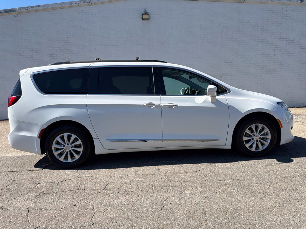 2017 Chrysler Pacifica