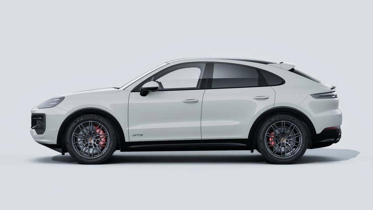 New 2026 Chalk Porsche GTS image 2