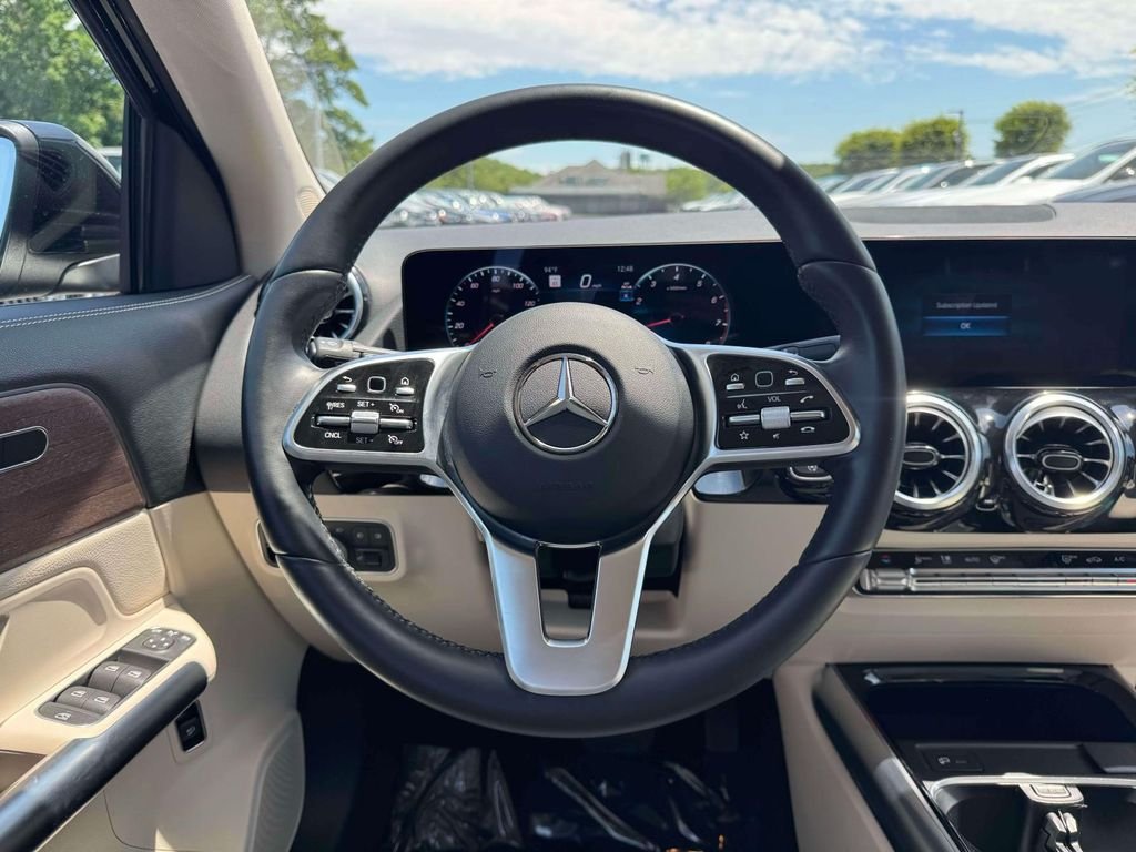 Used 2023  Mercedes-Benz GLA 250 image 22