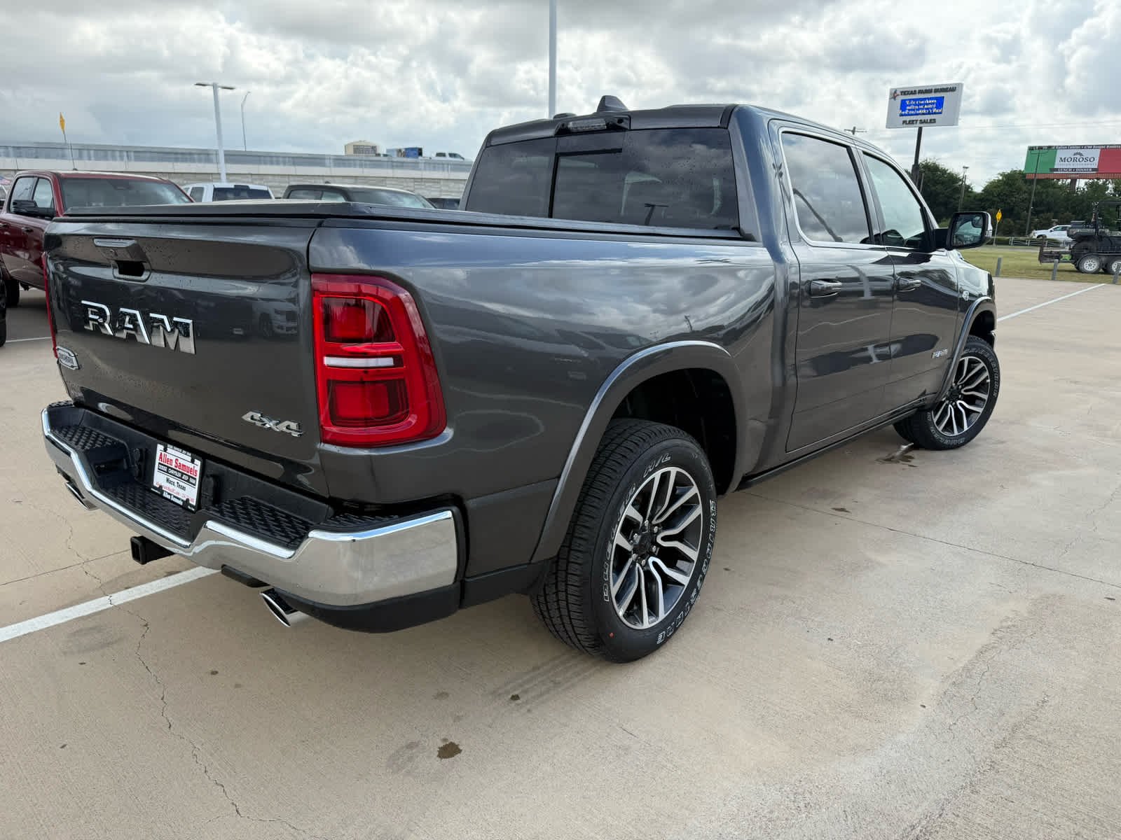 New 2026 Granite Crystal Metallic Clearcoat Ram Longhorn image 6