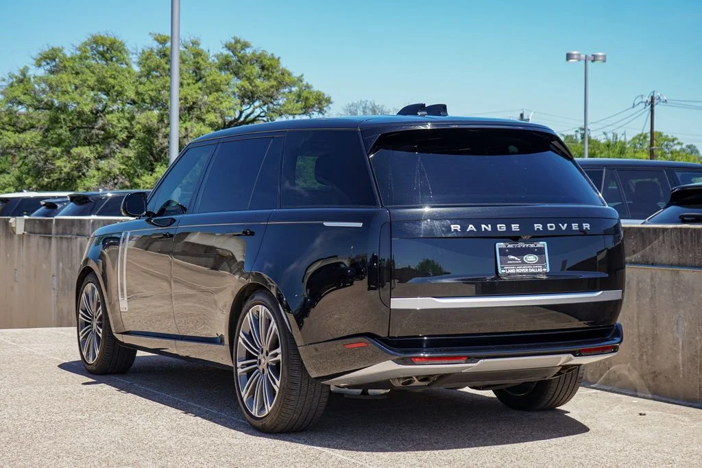 Certified Used 2025 Black Land Rover Autobiography image 8