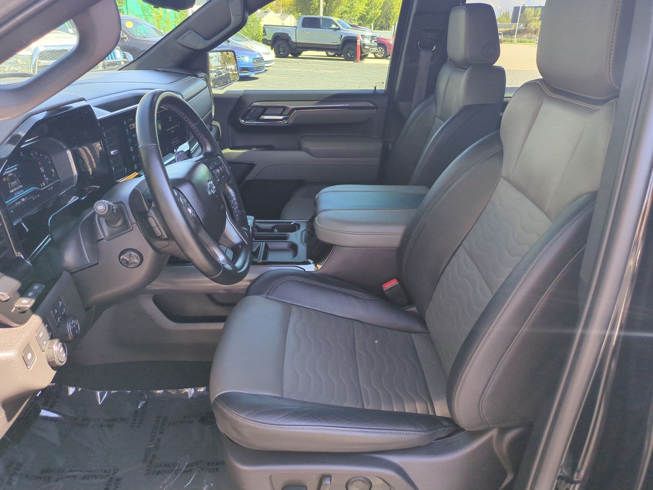 2025 Chevrolet Silverado 1500 ZR2 - Photo 26