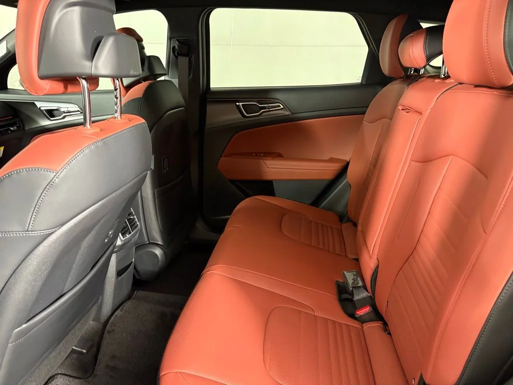 New 2026 Shadow Matte Gray Kia SX Prestige image 38