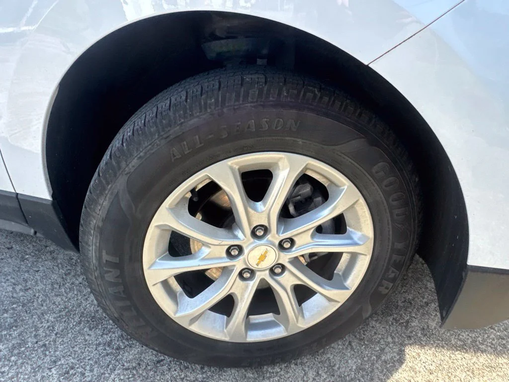 Used 2018 White Chevrolet LT image 4