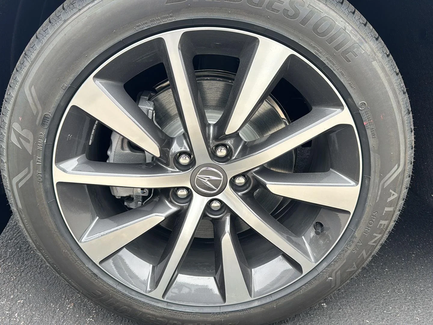 New 2026 Liquid Carbon Metallic Acura SH-AWD w/Tech image 5