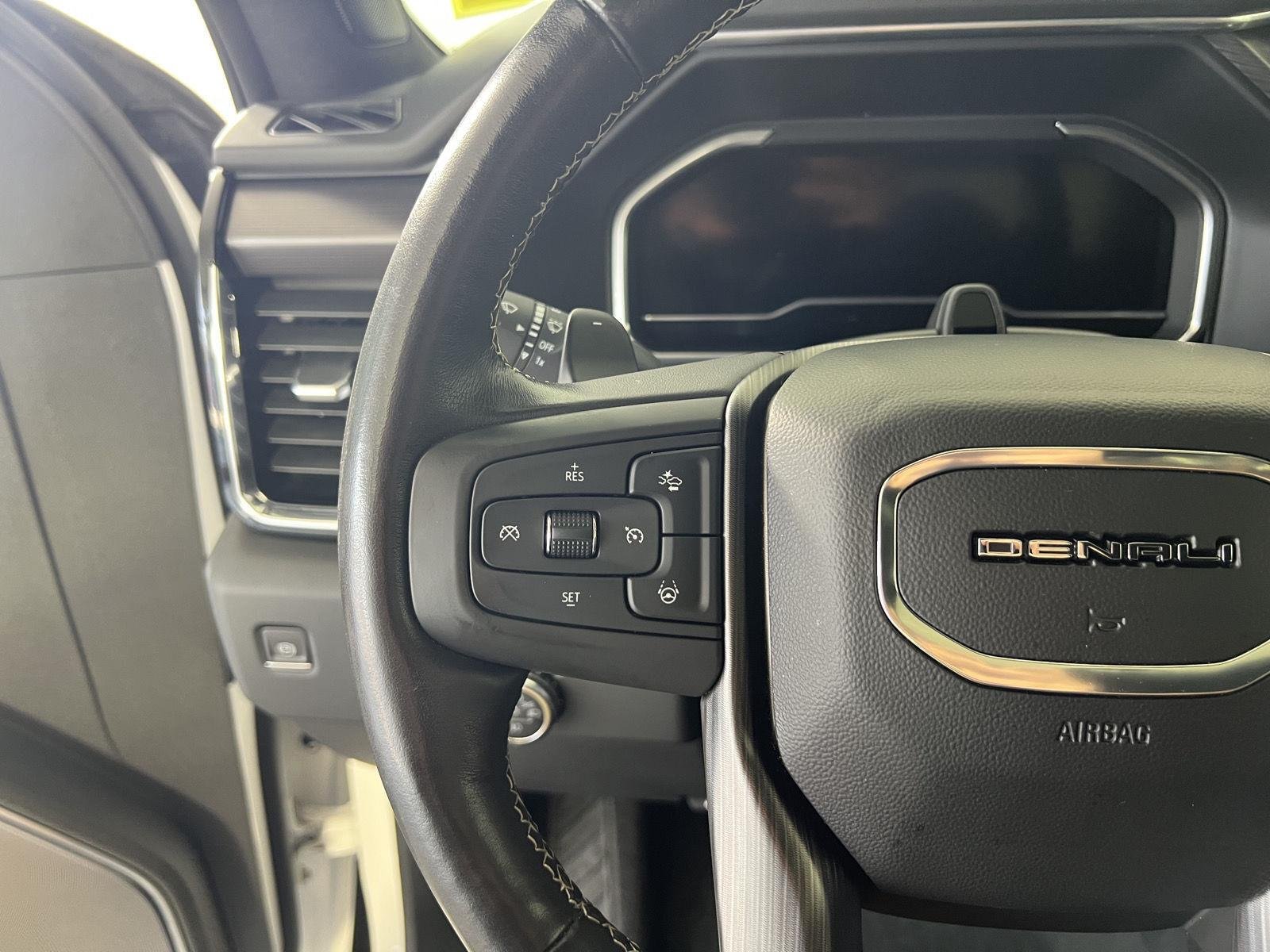 Used 2024 White Frost Tricoat GMC Denali Ultimate image 13
