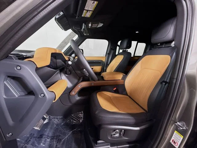 Used 2024 Silver Land Rover X image 11