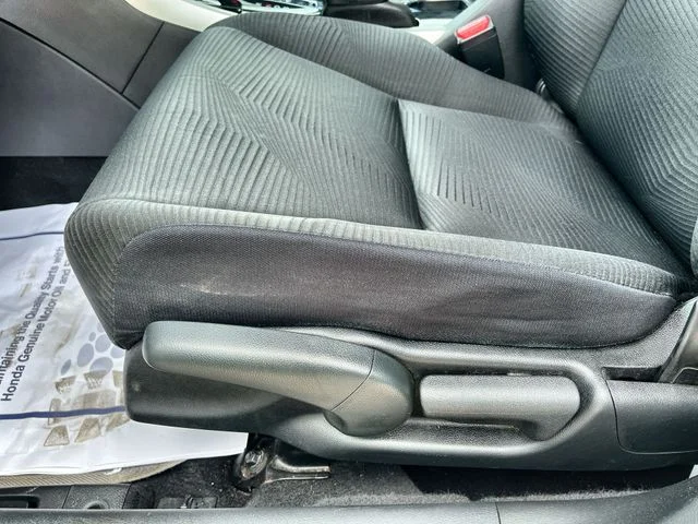 Used 2016 Silver Honda LX image 16