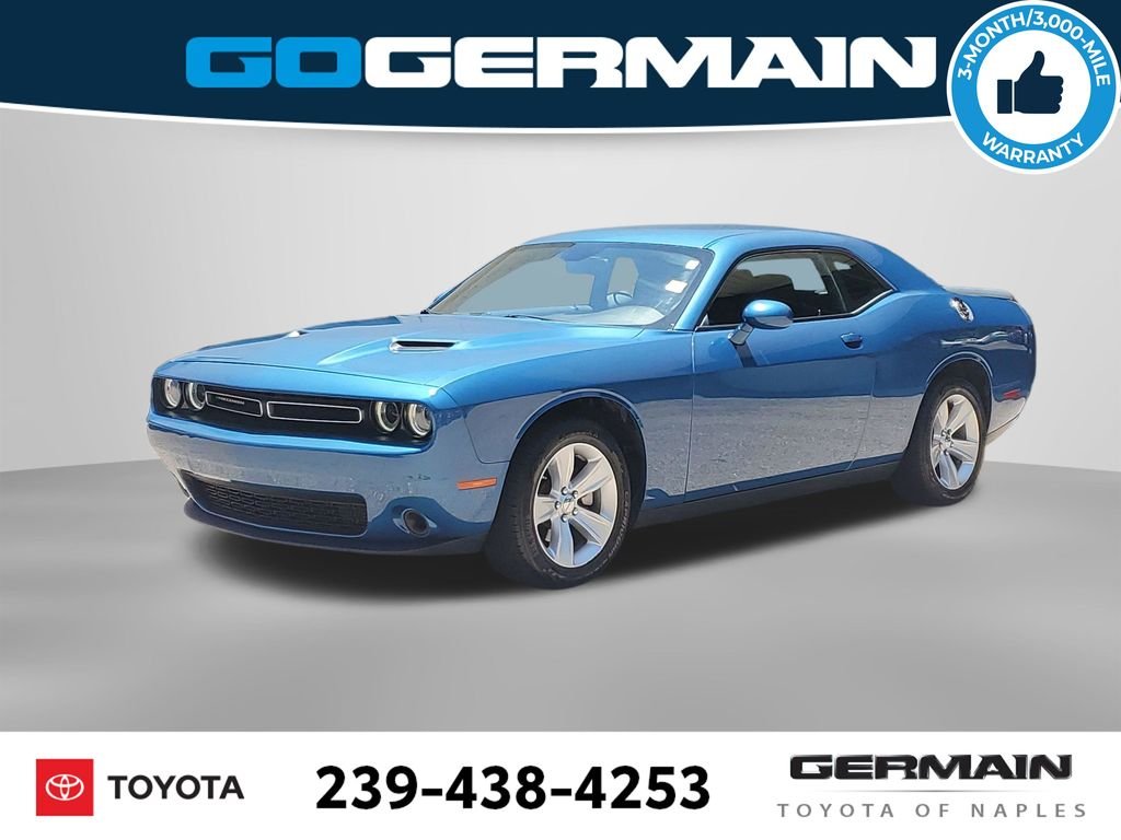 2023 Dodge Challenger SXT Auto's photo