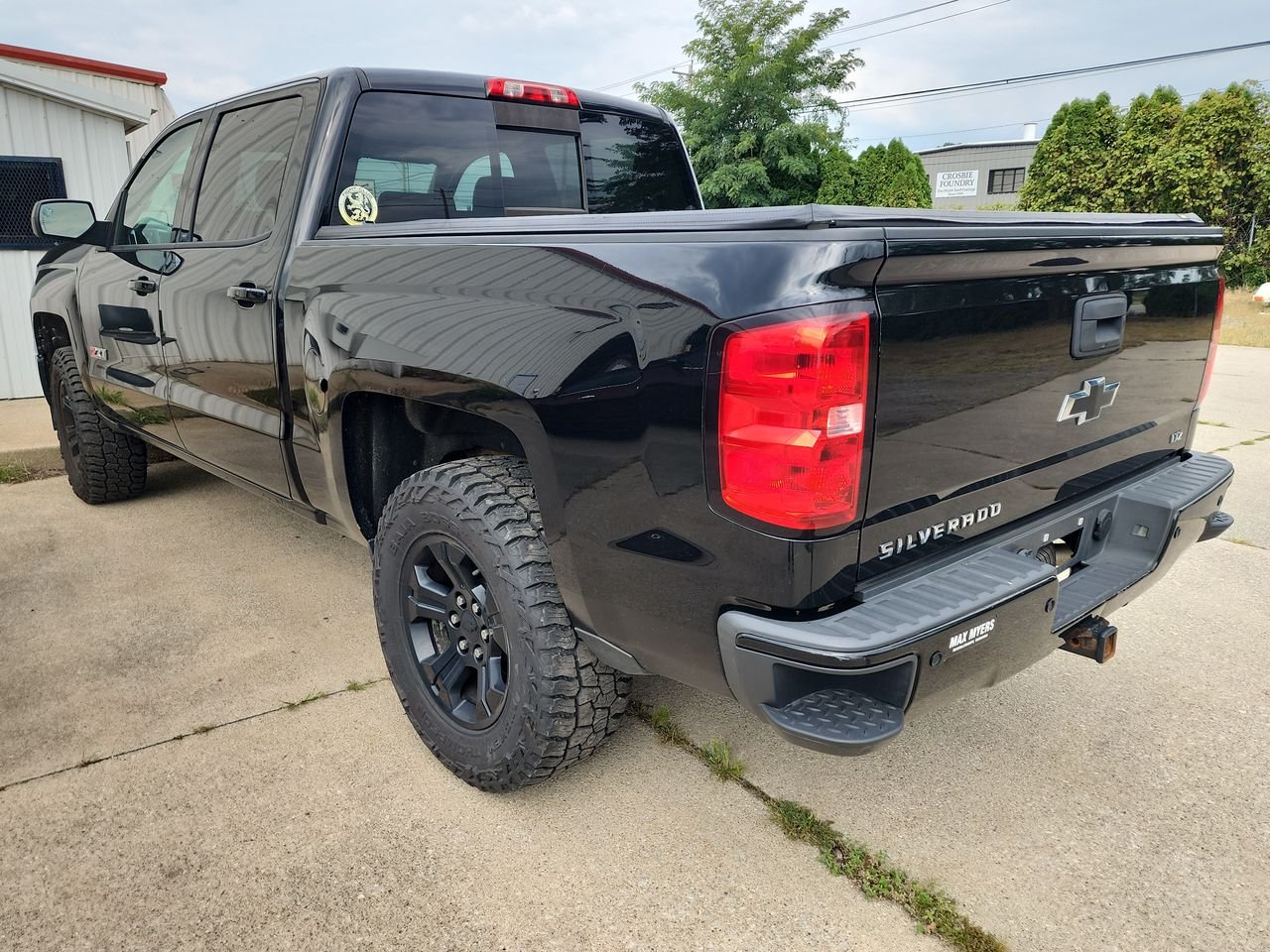 Used 2015 Black Chevrolet LTZ image 3