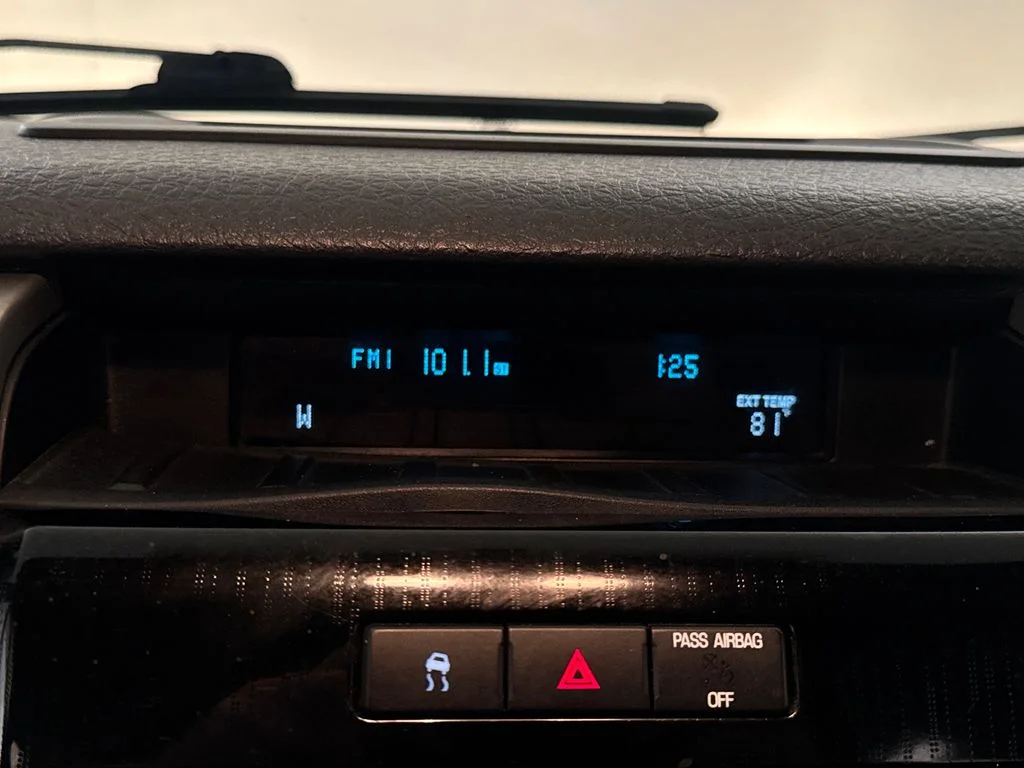 Used 2010 White Ford XLT image 24