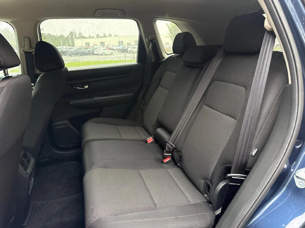 2025 Honda CR-V LX - Photo 32
