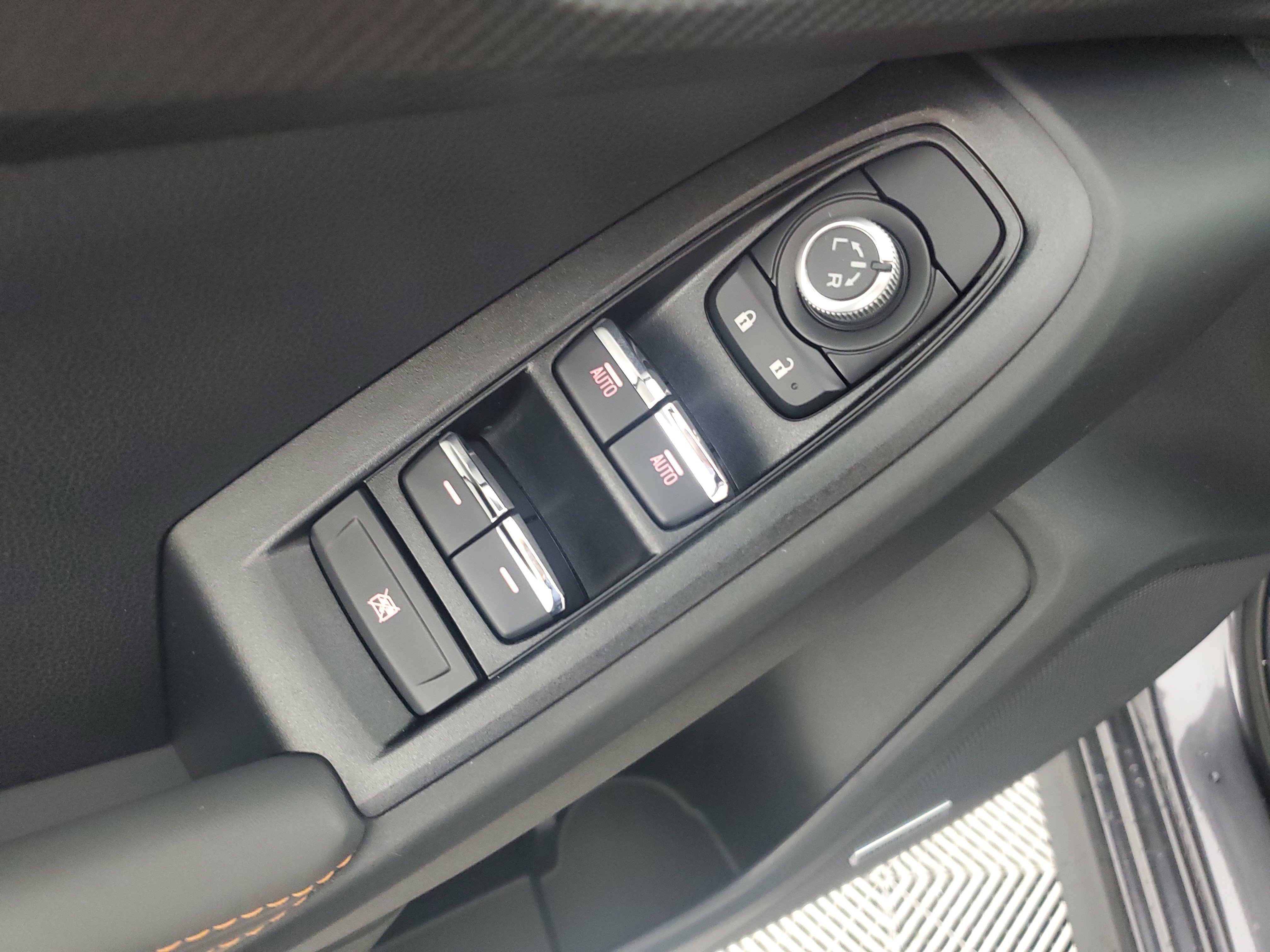 2025 Subaru Crosstrek Limited - Photo 29