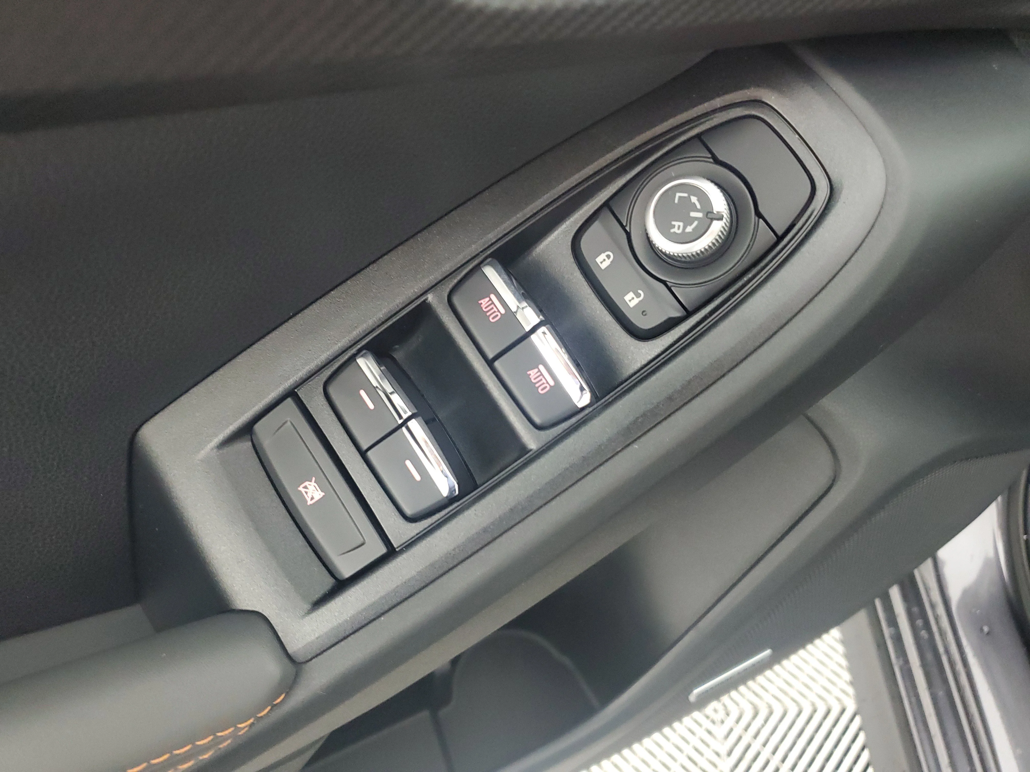 2025 Subaru Crosstrek Limited - Photo 29
