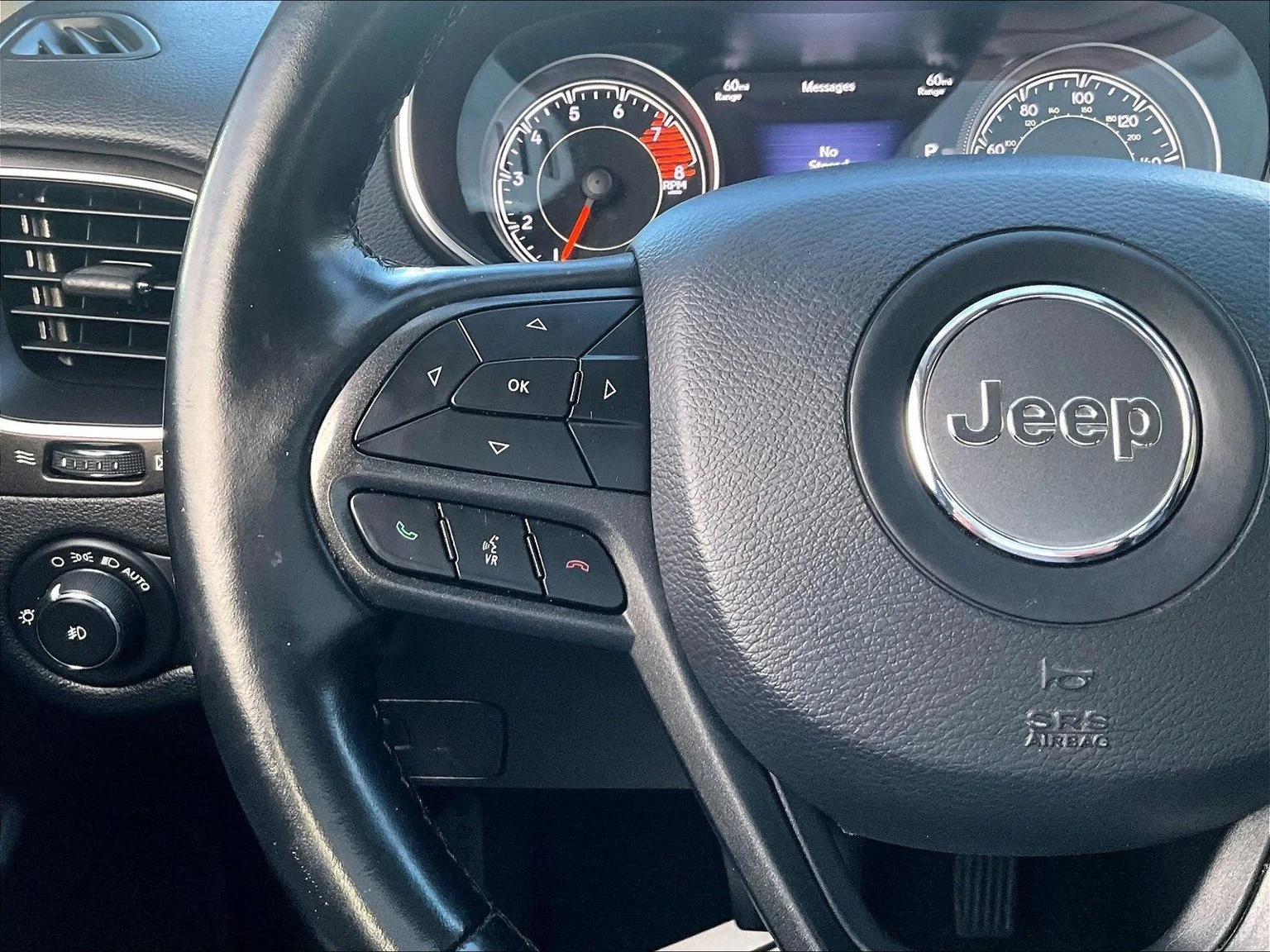 Used 2020 Black Jeep Trailhawk image 19
