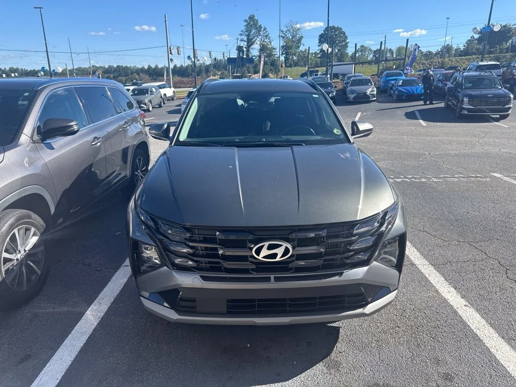 Used 2025 Gray Hyundai Blue image 3