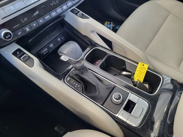 Certified Used 2024 White Kia S image 18