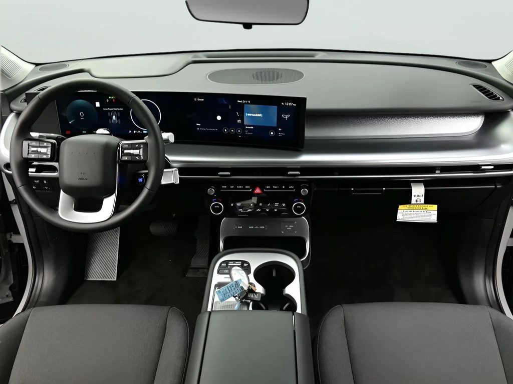 New 2026 Cyber Gray Hyundai SE image 10