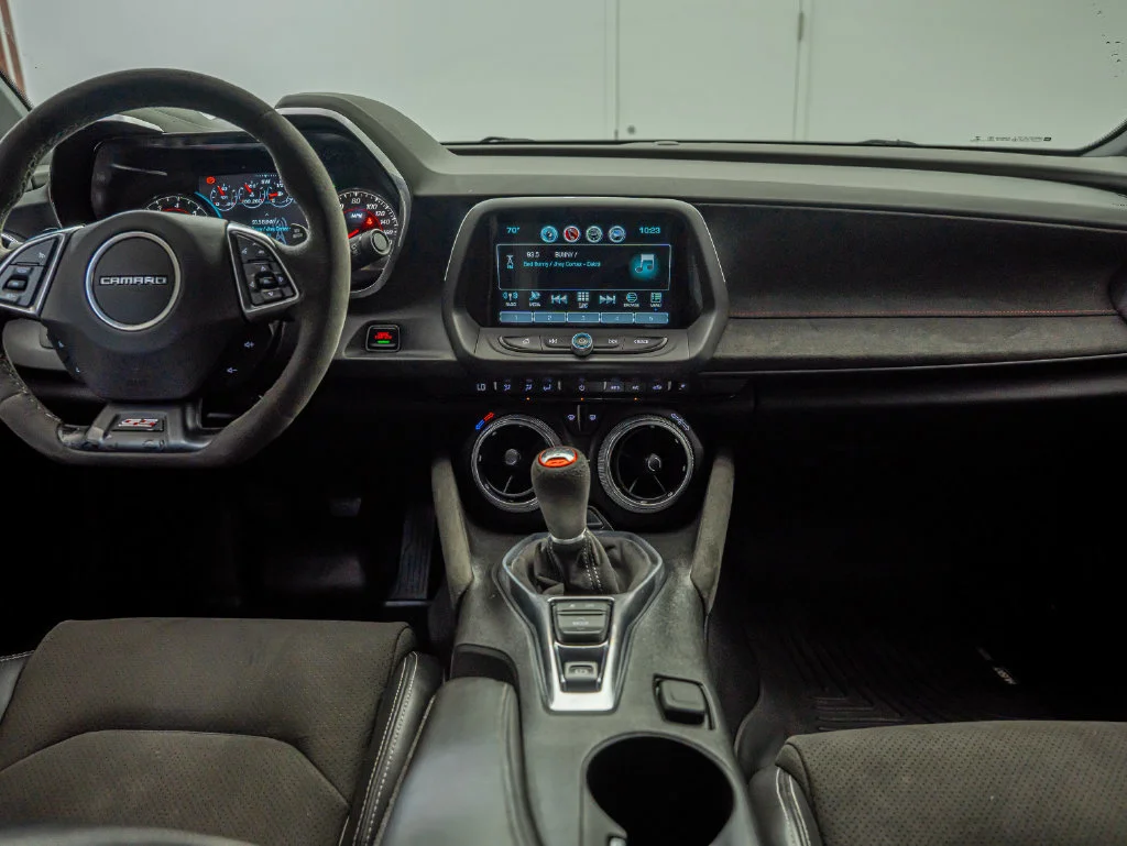 Used 2018 Hyper Blue Metallic Chevrolet SS image 31