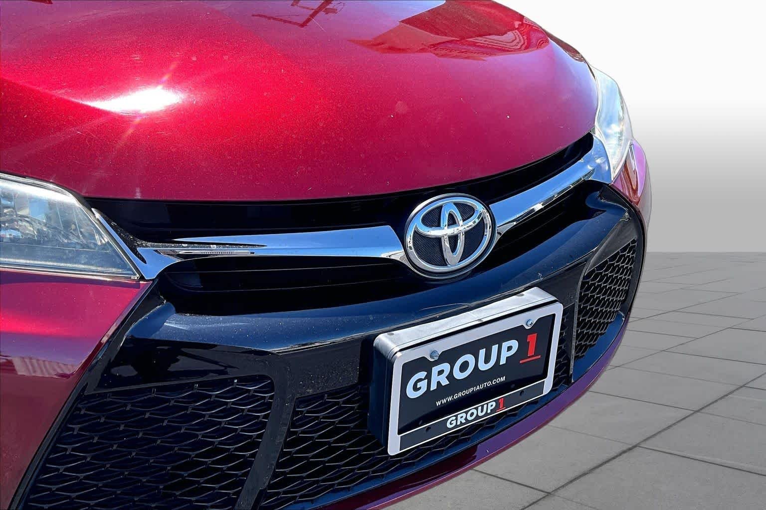 Used 2017 Ruby Flare Pearl Toyota SE image 30