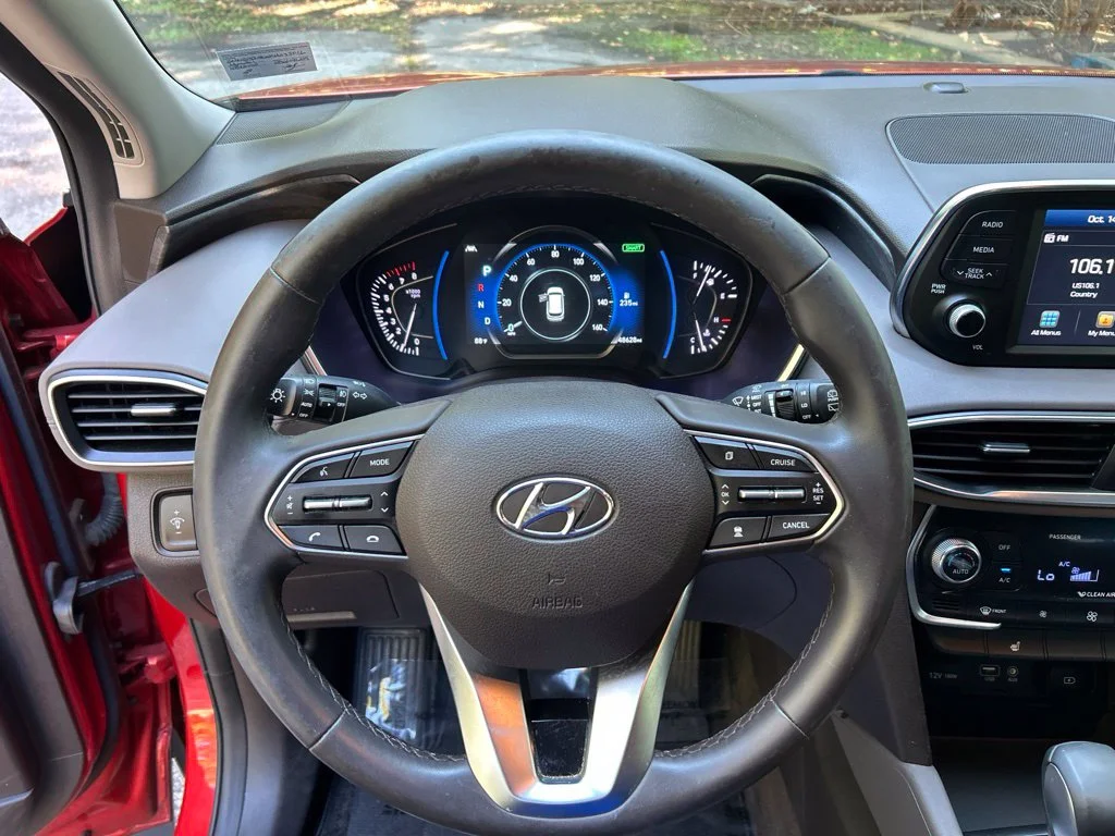 Used 2019 Orange Hyundai SEL Plus image 21