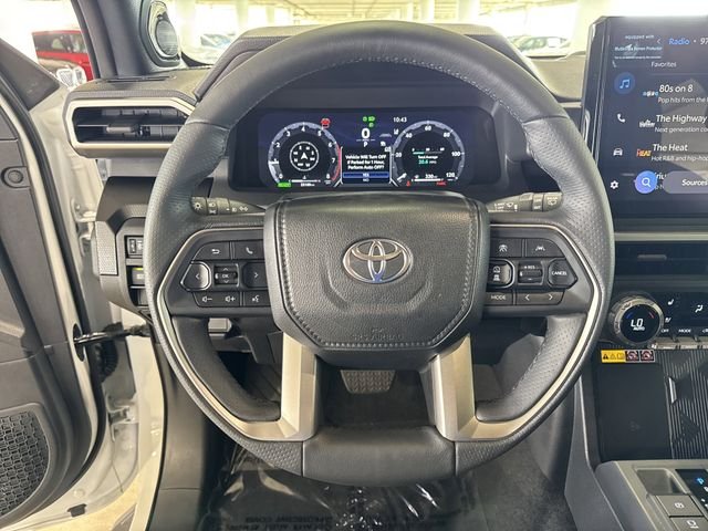 Used 2025 Pearl Toyota Limited image 22