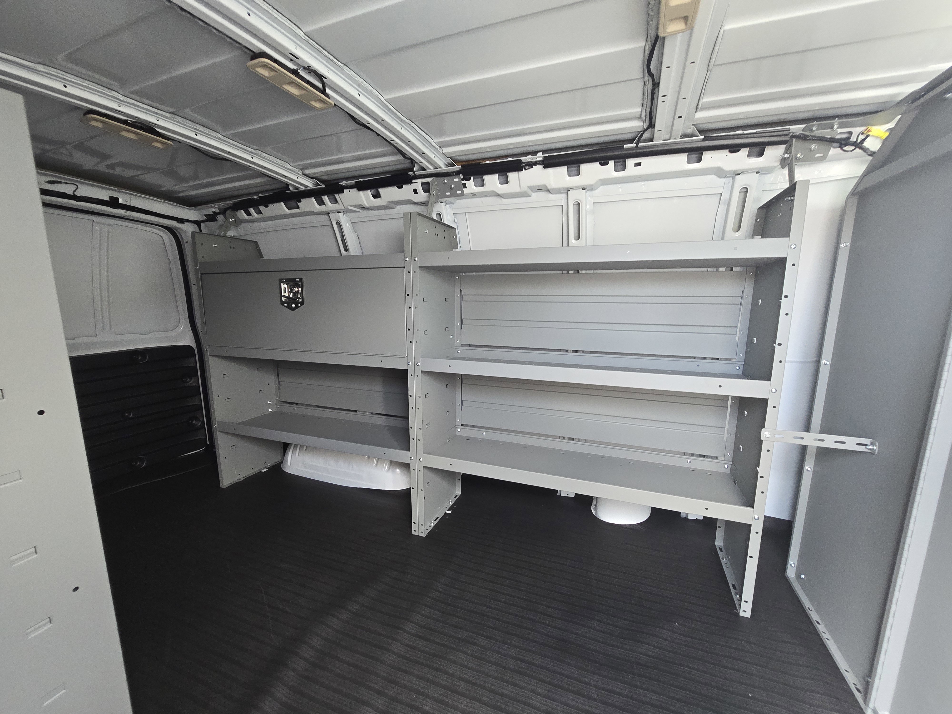 2025 GMC Savana Cargo Work Van - Photo 8