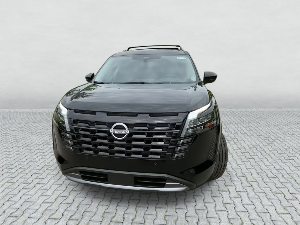 New 2026 Black Nissan Platinum image 3