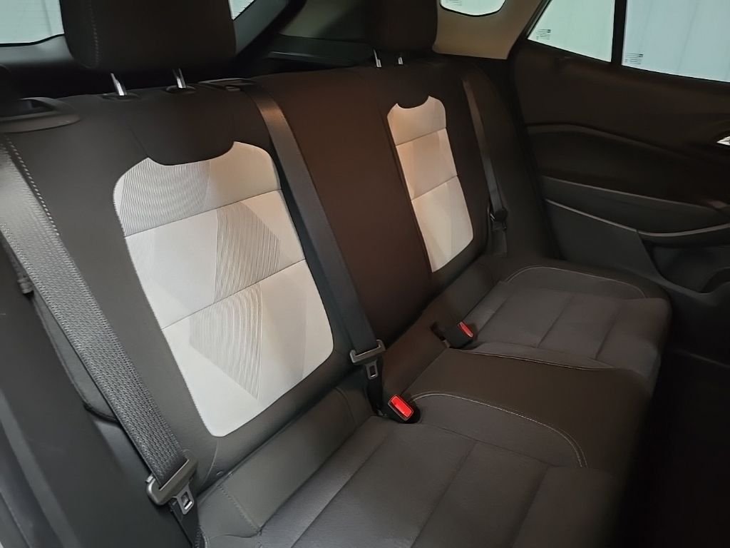Used 2024 Gray Chevrolet LS image 18