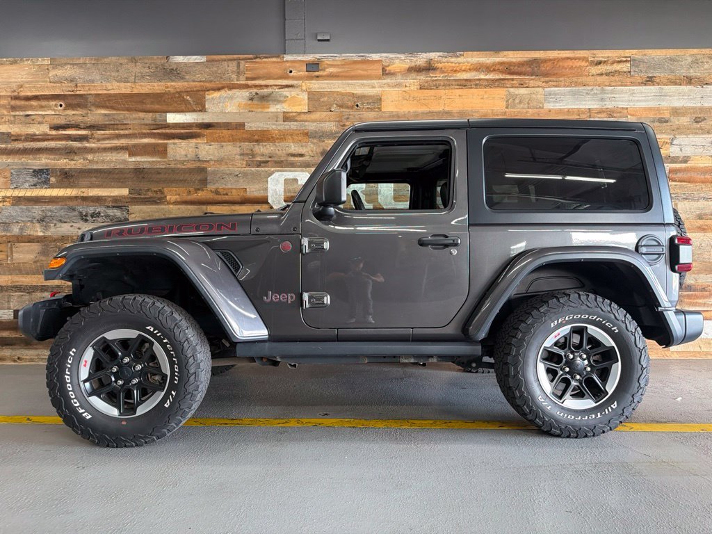 Used 2018 Crystal Metallic Jeep Rubicon image 10