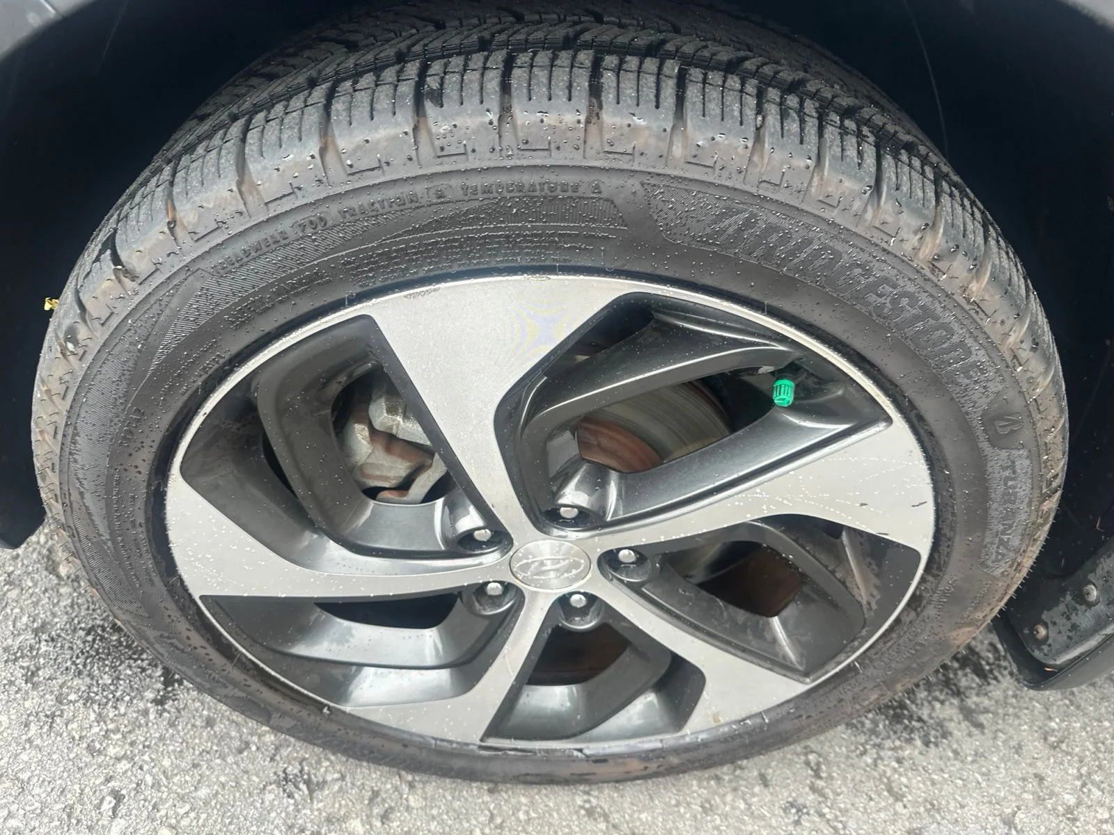 Used 2016 Gray Hyundai Limited image 9