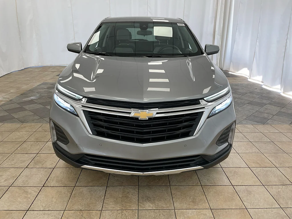 Used 2024 Sterling Gray Metallic Chevrolet LT image 30