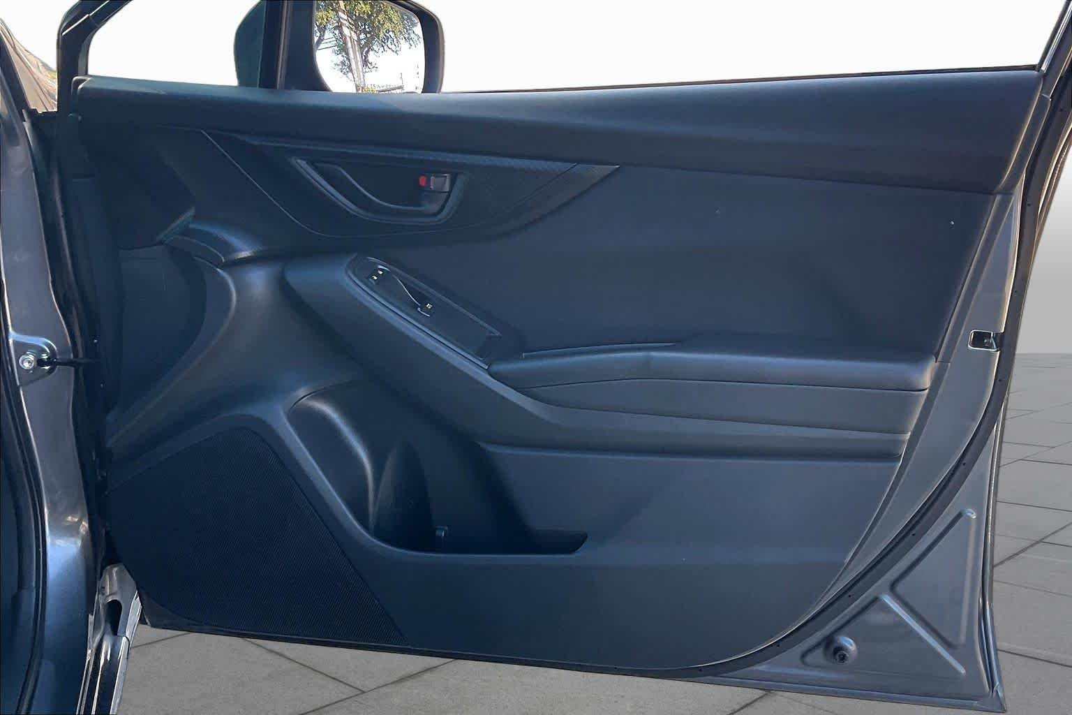 Used 2018 Magnetite Gray Metallic Subaru  image 22